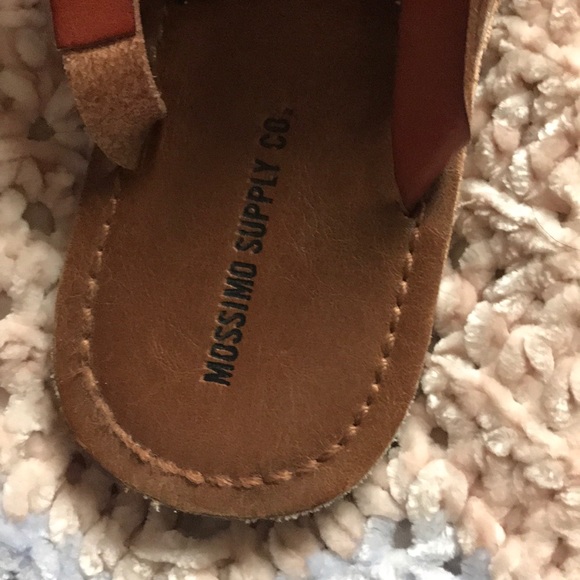 Mossimo Supply Co sandal 9 - Picture 3 of 8